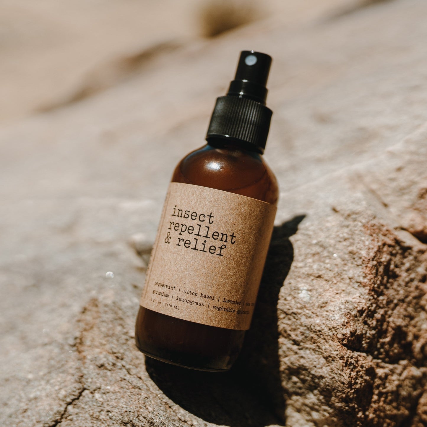 Outdoor body spray for travel bags and outdoor moments